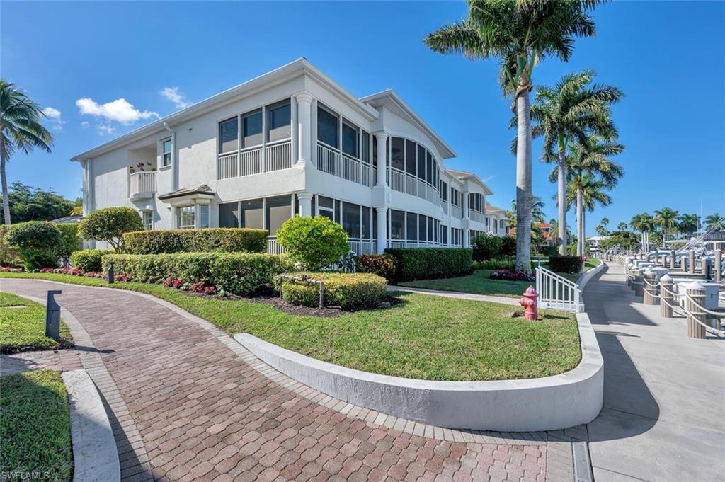 1717 Gulfstar DR S # 204