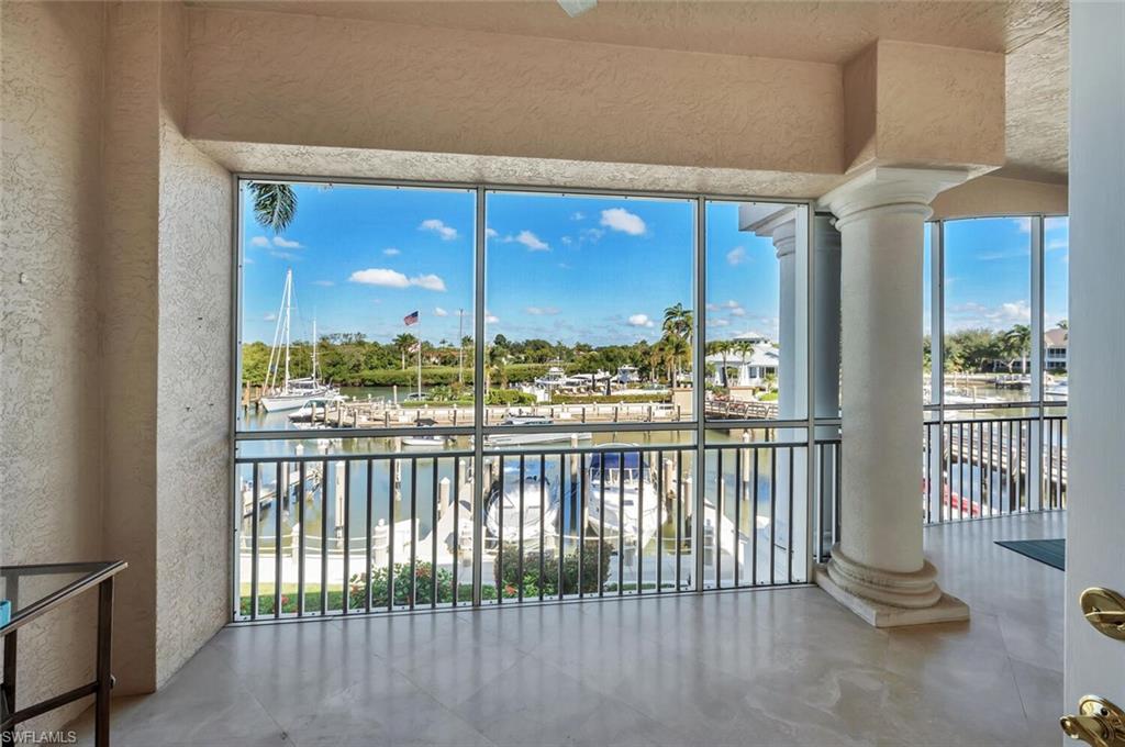 1717 Gulfstar DR S # 204