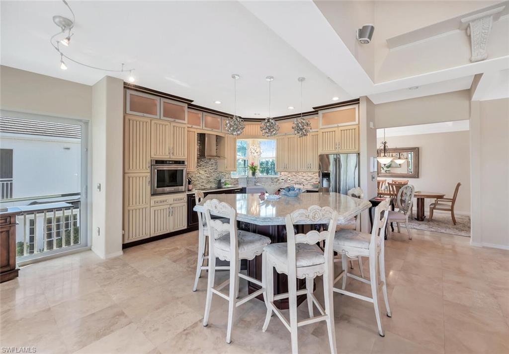 1717 Gulfstar DR S # 204