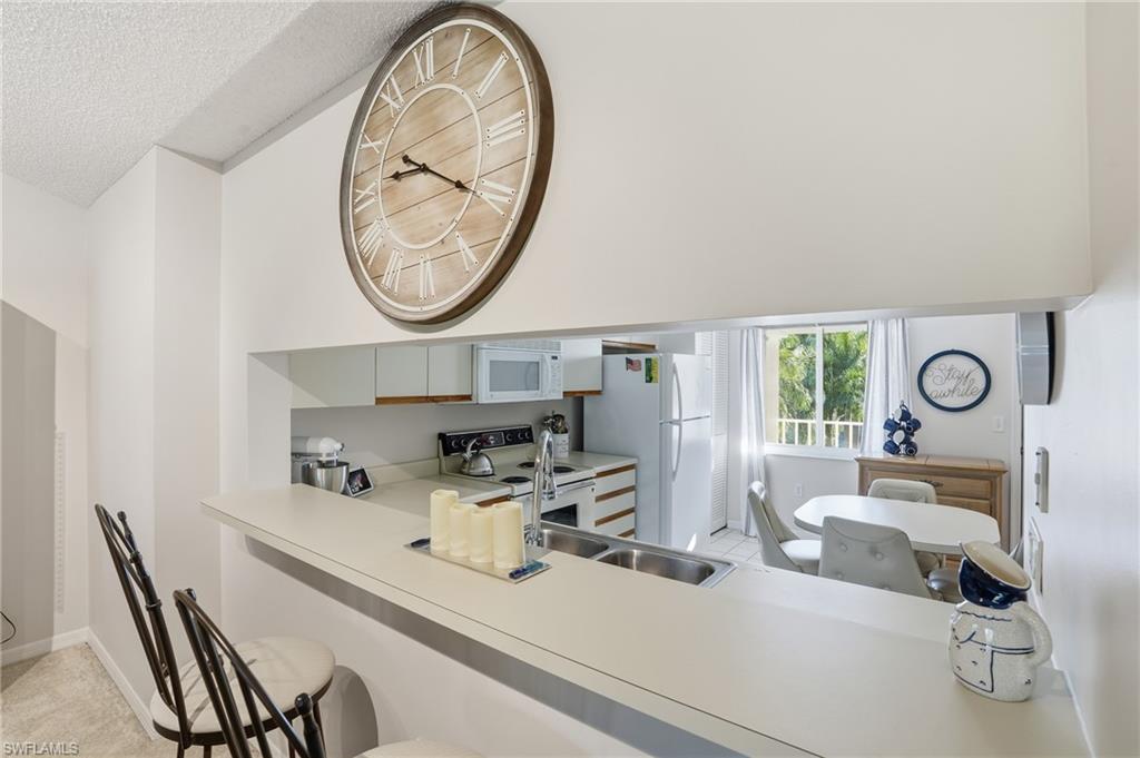 3021 Sandpiper Bay CIR # E303