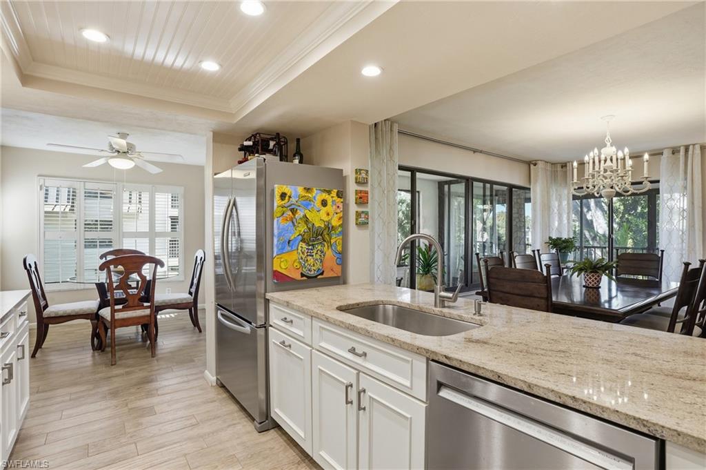 5950 Pelican Bay BLVD # 125