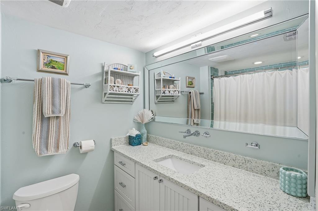 5950 Pelican Bay BLVD # 125