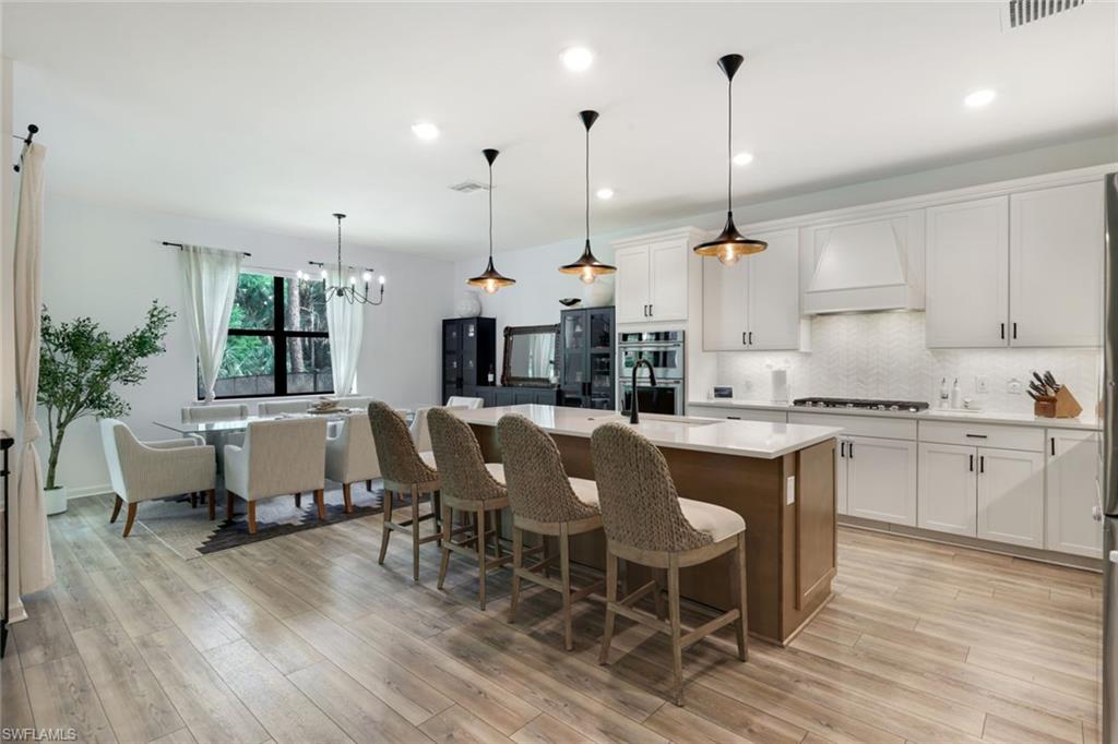 10427 VENTANA LN