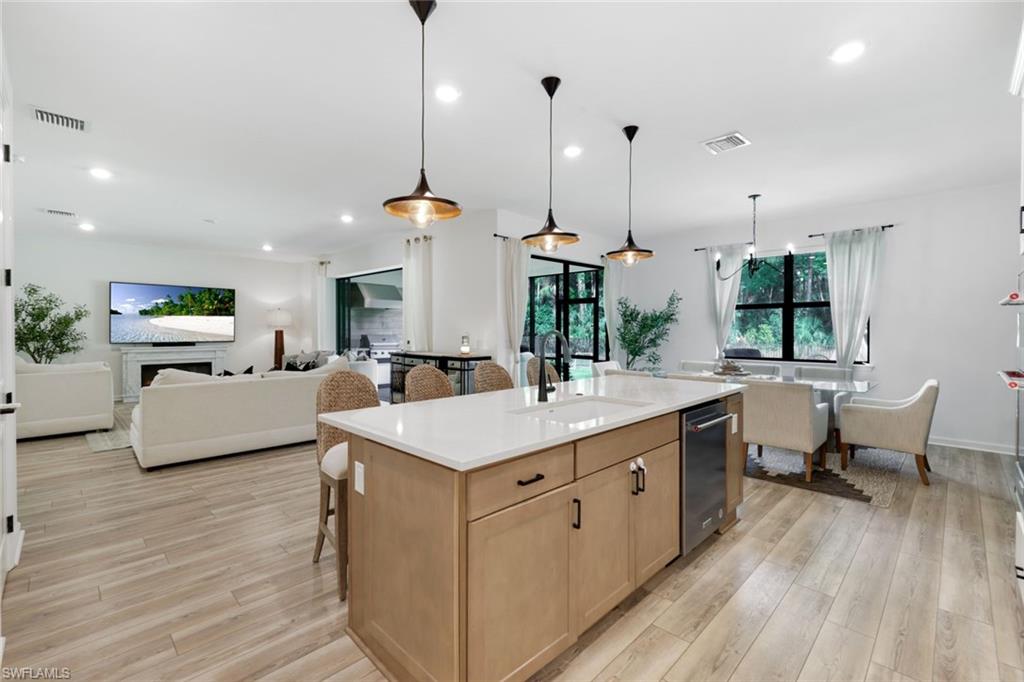 10427 VENTANA LN