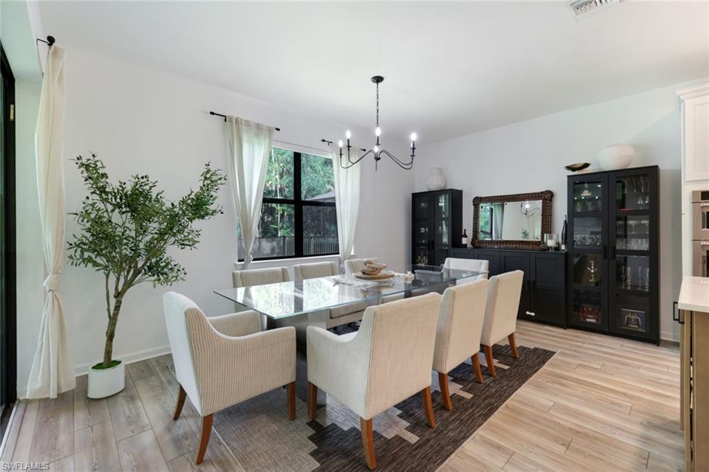 10427 VENTANA LN