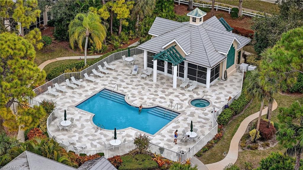 2827 Aintree LN C102