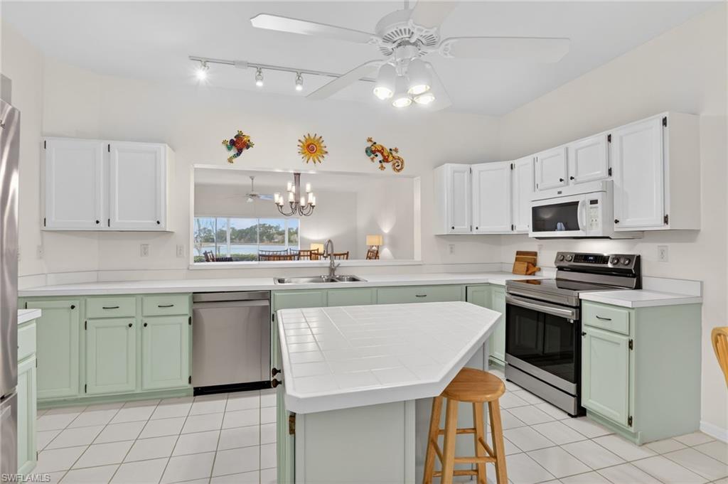 2827 Aintree LN C102