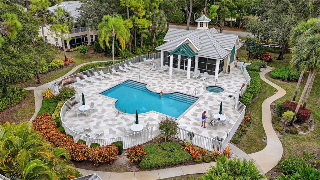 2827 Aintree LN C102