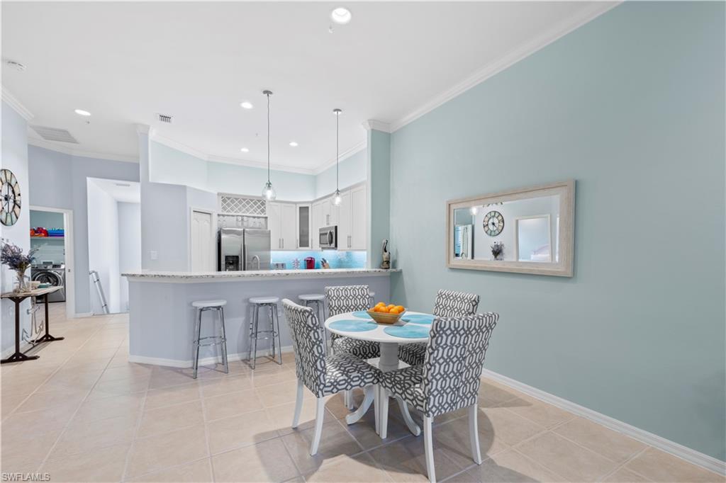 1285 Sweetwater CV 2106
