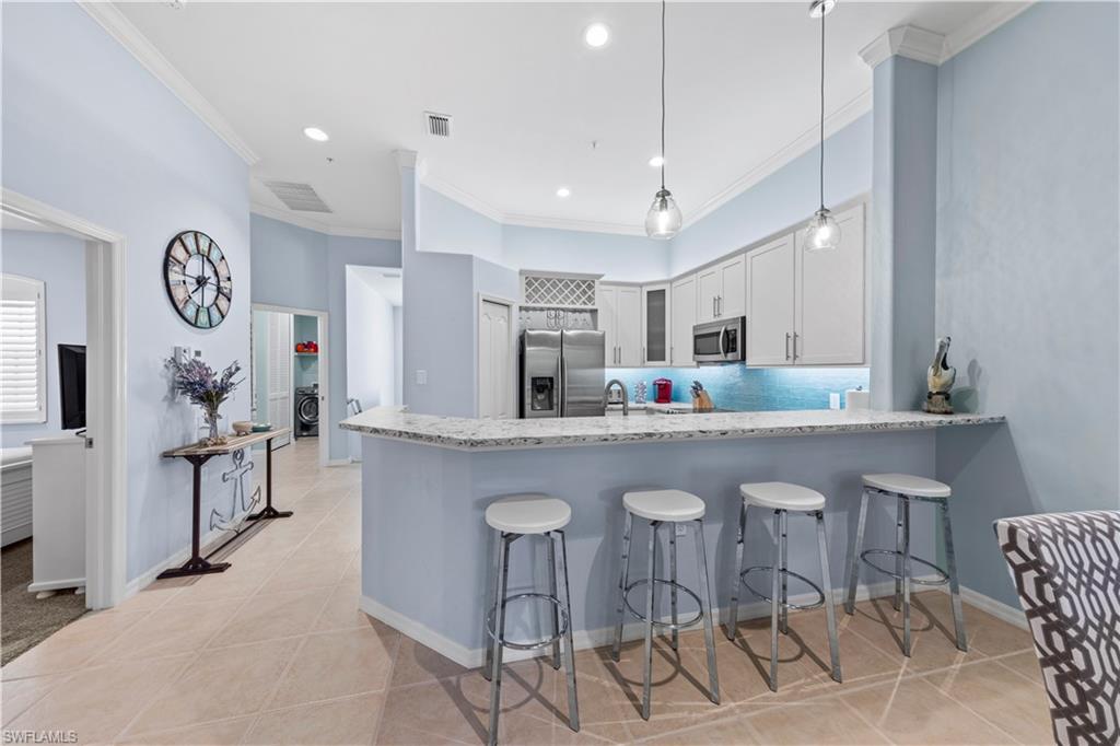 1285 Sweetwater CV 2106
