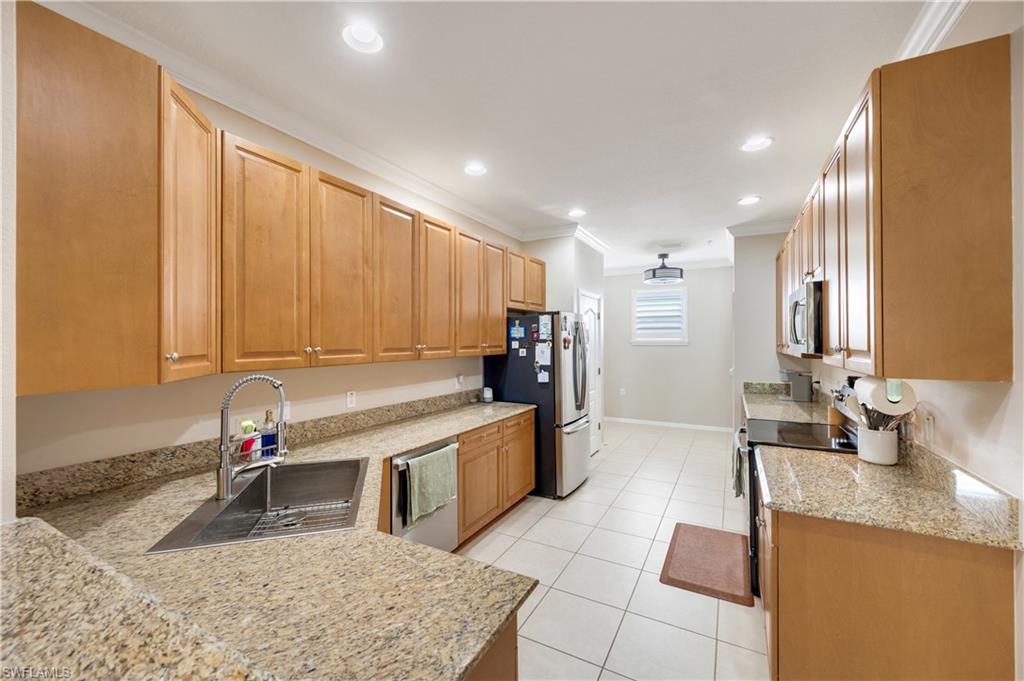 11991 Champions Green WAY # 607