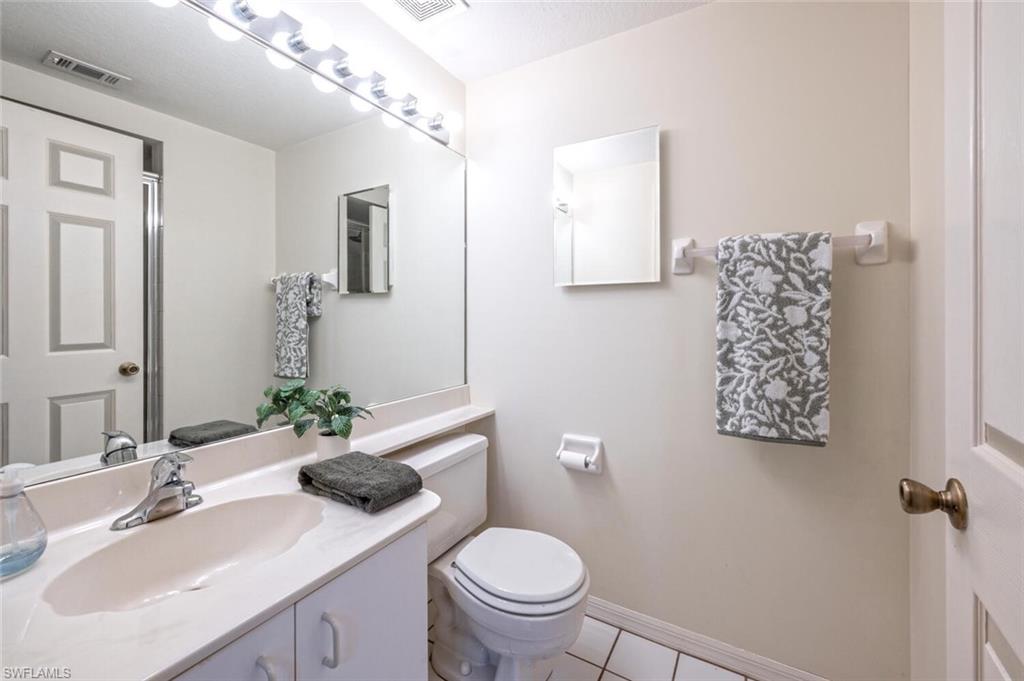 1096 Woodshire LN # C210