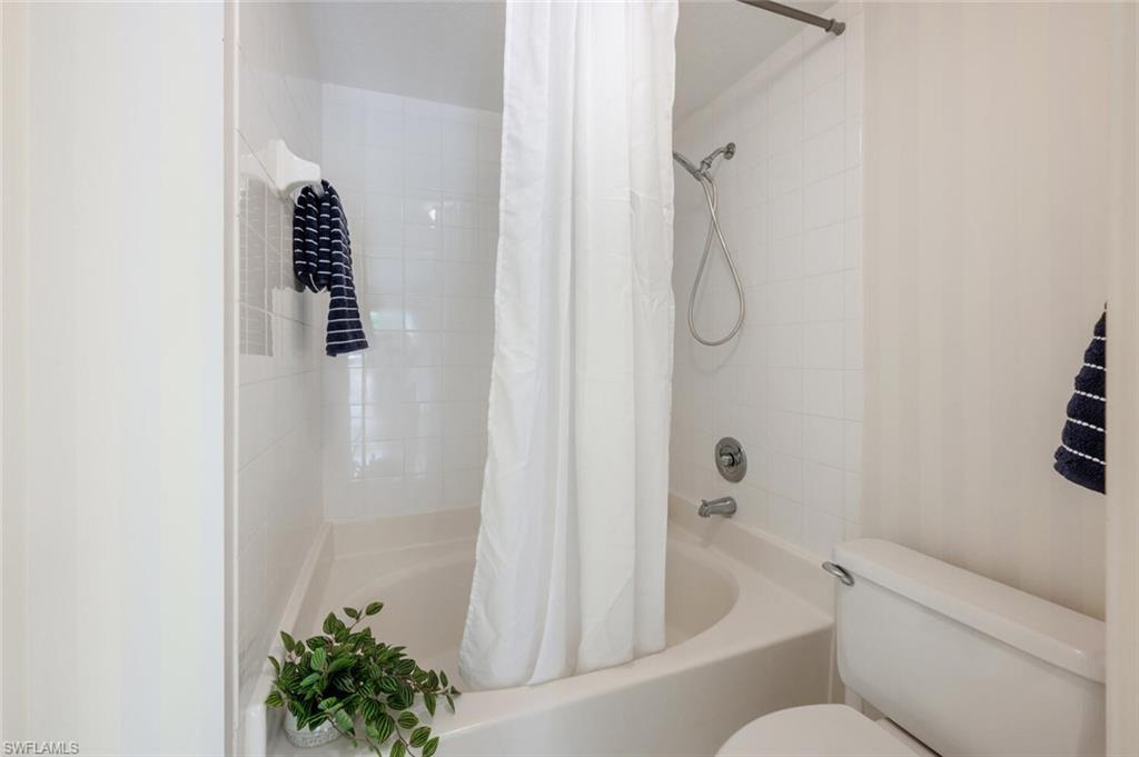 1096 Woodshire LN # C210