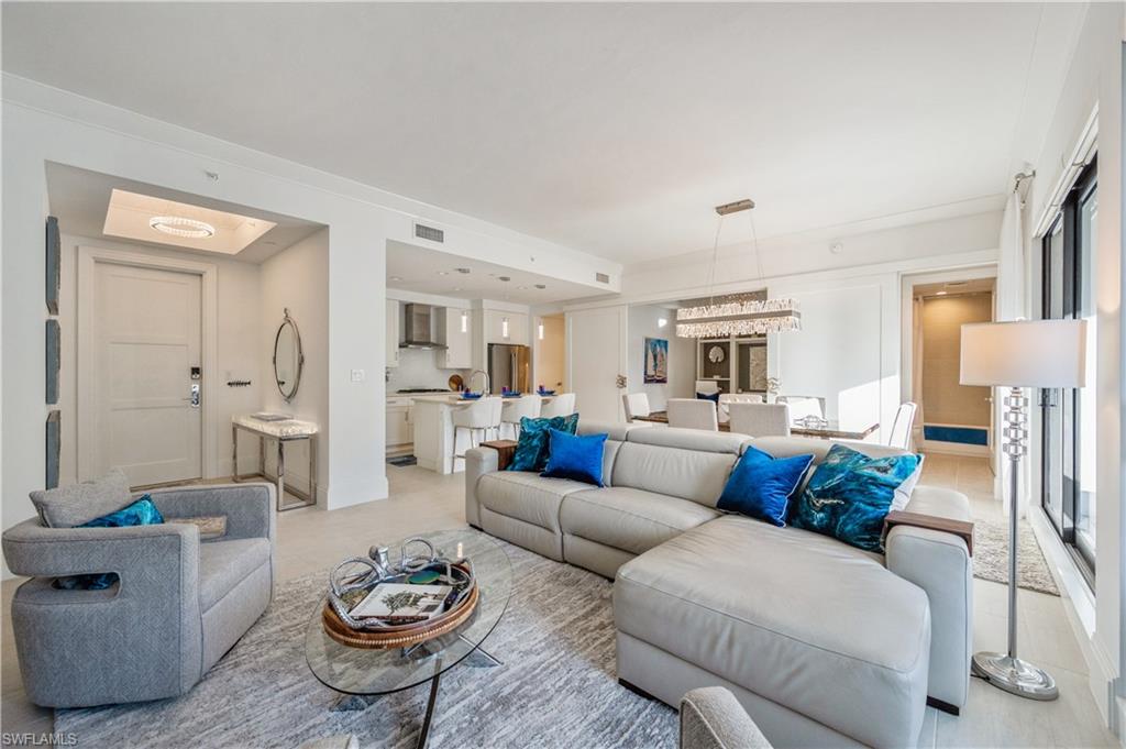 1135 3rd AVE S # 304