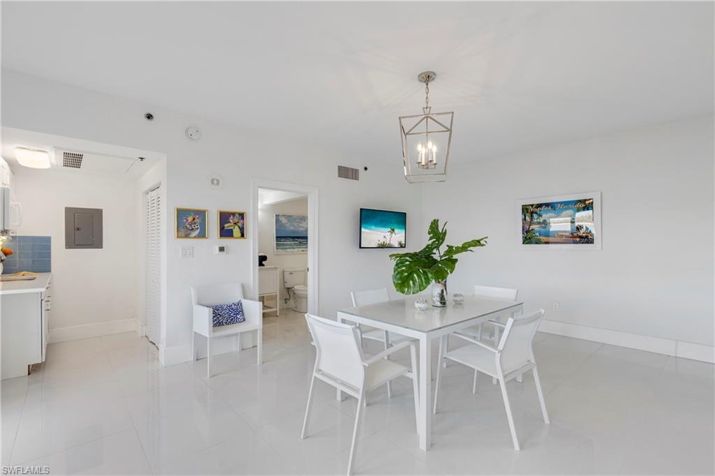 700 La Peninsula BLVD # 404