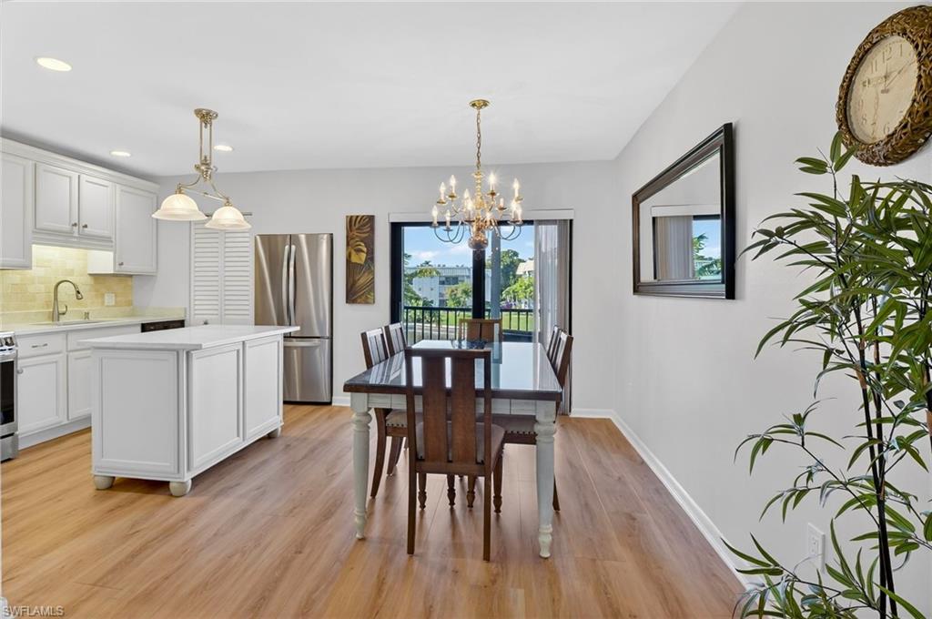 788 PARK SHORE DR # B22