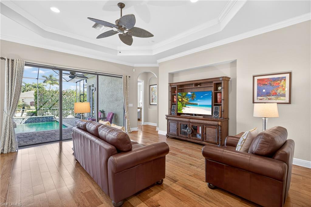 1489 Serrano CIR