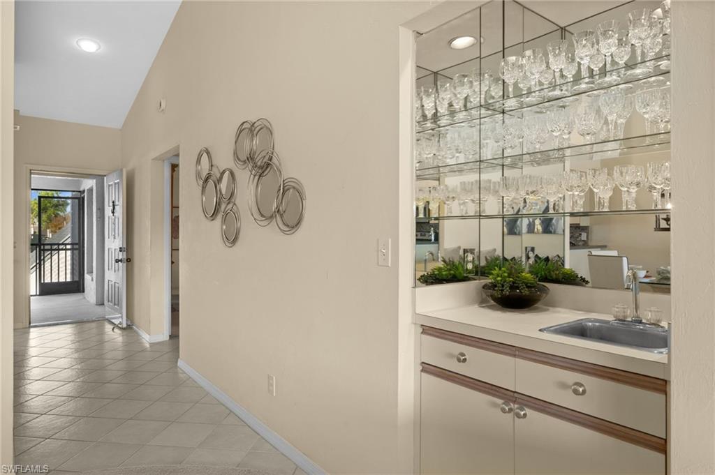 500 Veranda WAY # A203