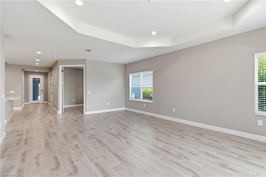 2118 Marquesa CIR