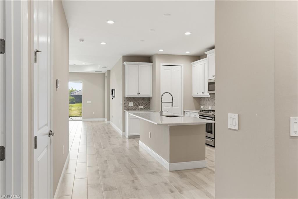 2118 Marquesa CIR