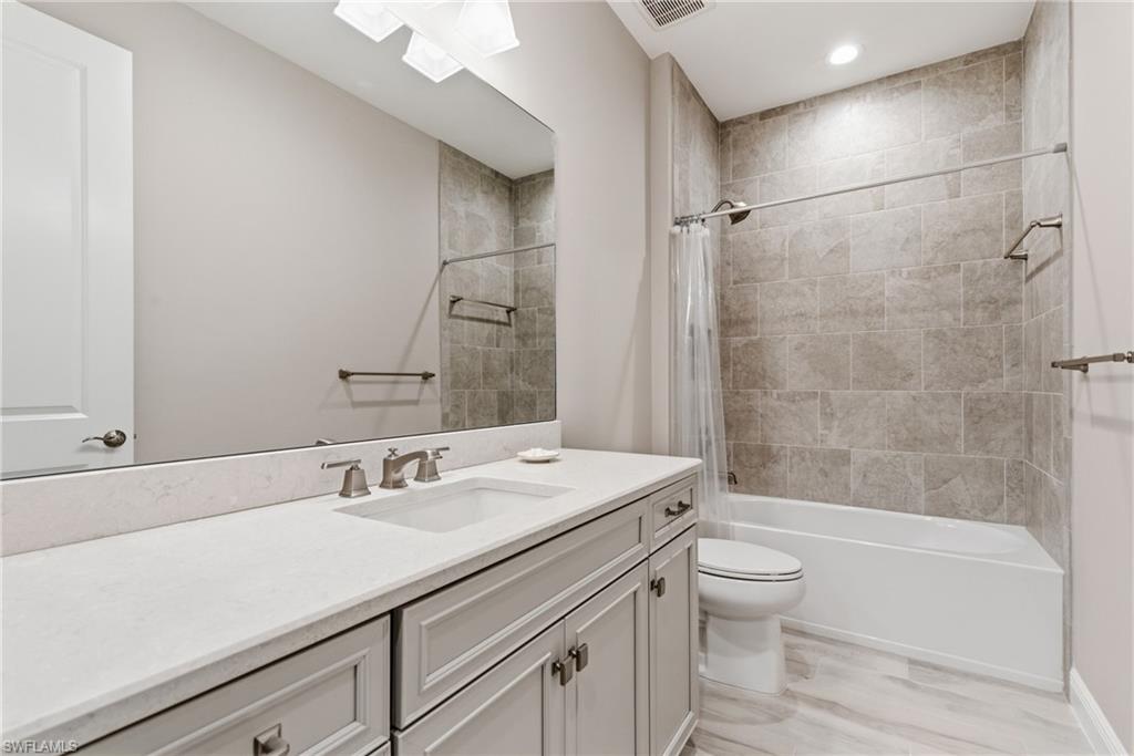2118 Marquesa CIR