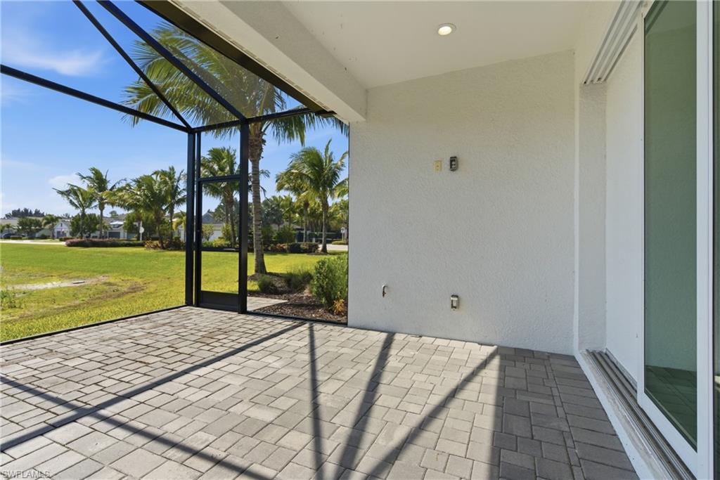 2118 Marquesa CIR