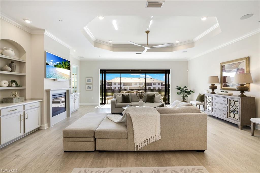 15336 Lucerna ST # 203