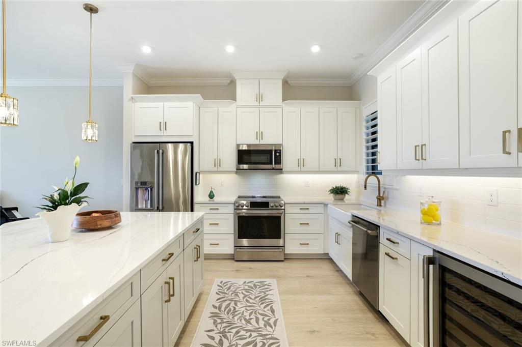 15336 Lucerna ST # 203