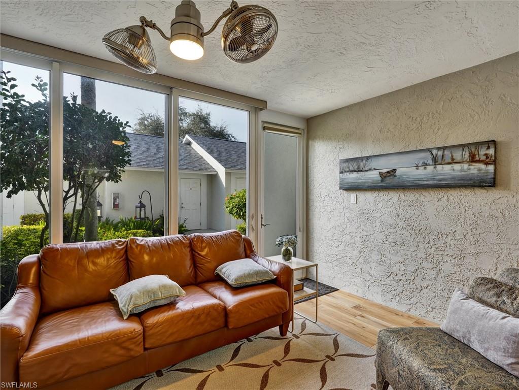 458 S Country Hollow CT # H102