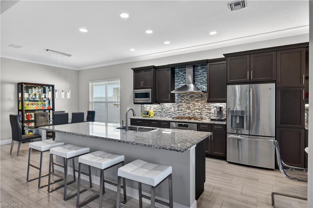 28732 Montecristo LOOP