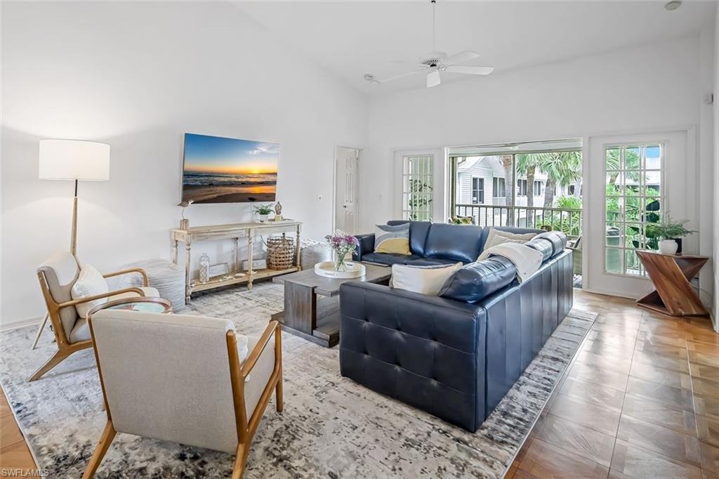 433 2nd ST S # 202 Unit: B-202