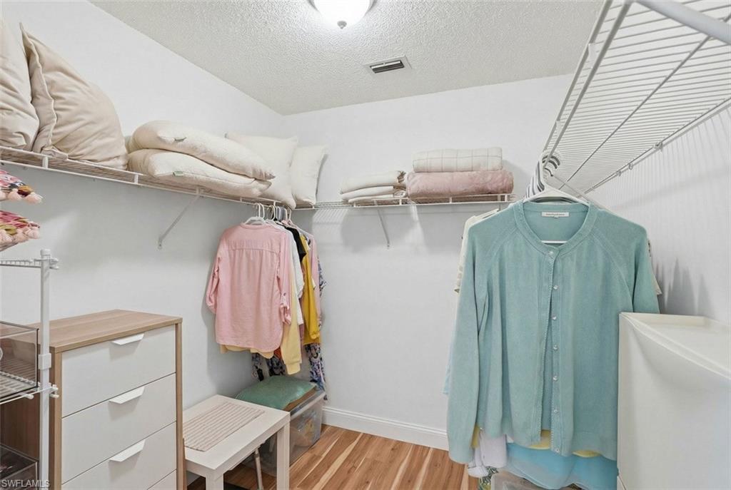 5654 WOODMERE LAKE CIR # C203