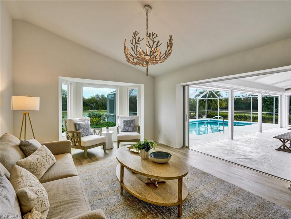 7208 Country Lake CIR