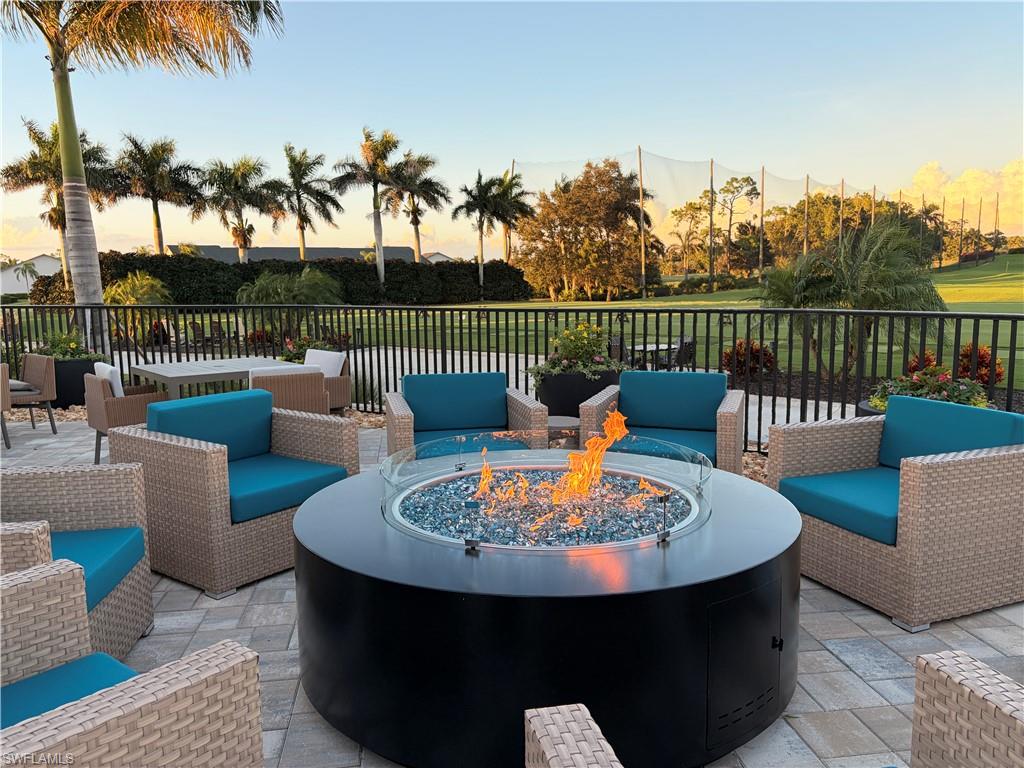 7208 Country Lake CIR