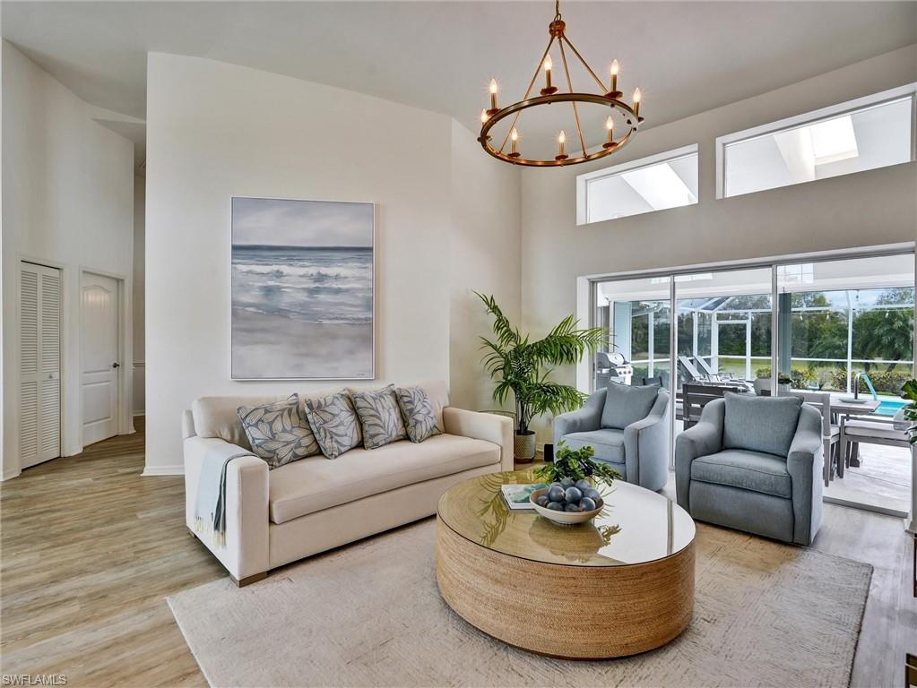 7208 Country Lake CIR