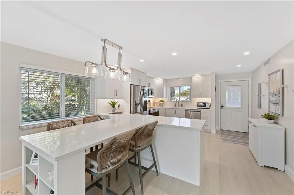 1686 Blue Point AVE # B5