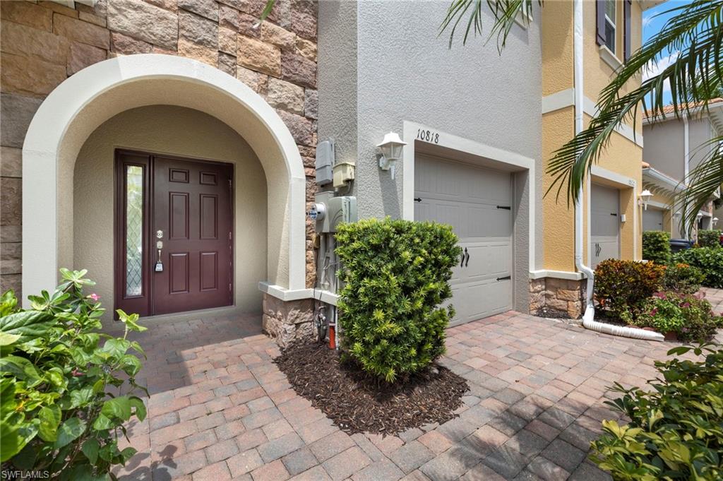 10818 Alvara WAY