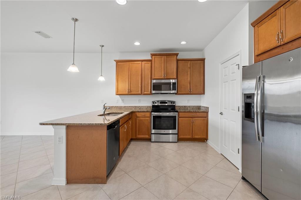 10818 Alvara WAY