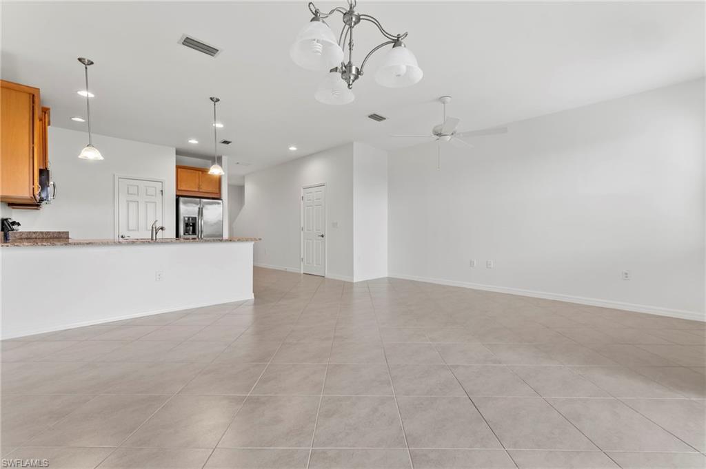 10818 Alvara WAY