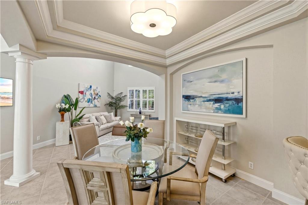 5686 Lago Villaggio WAY