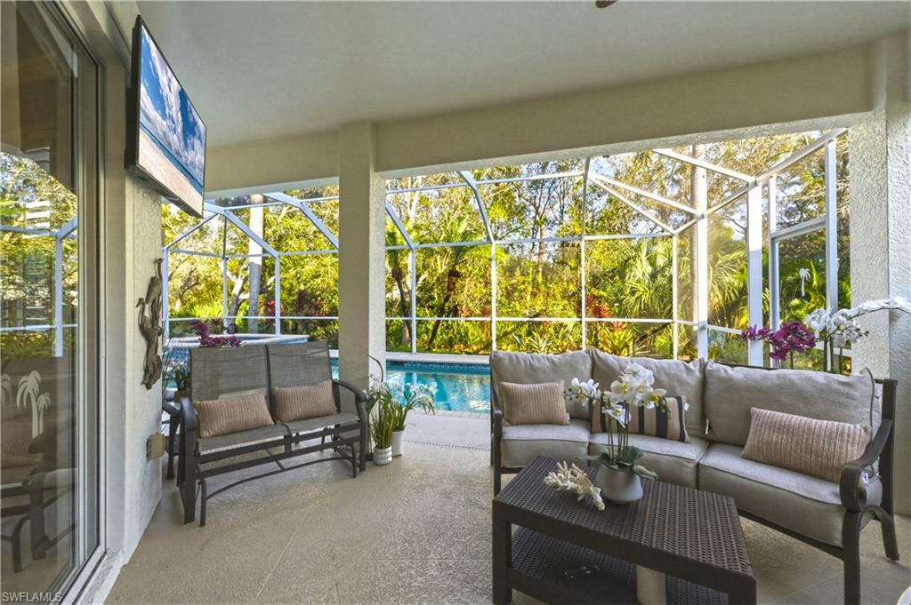 5686 Lago Villaggio WAY