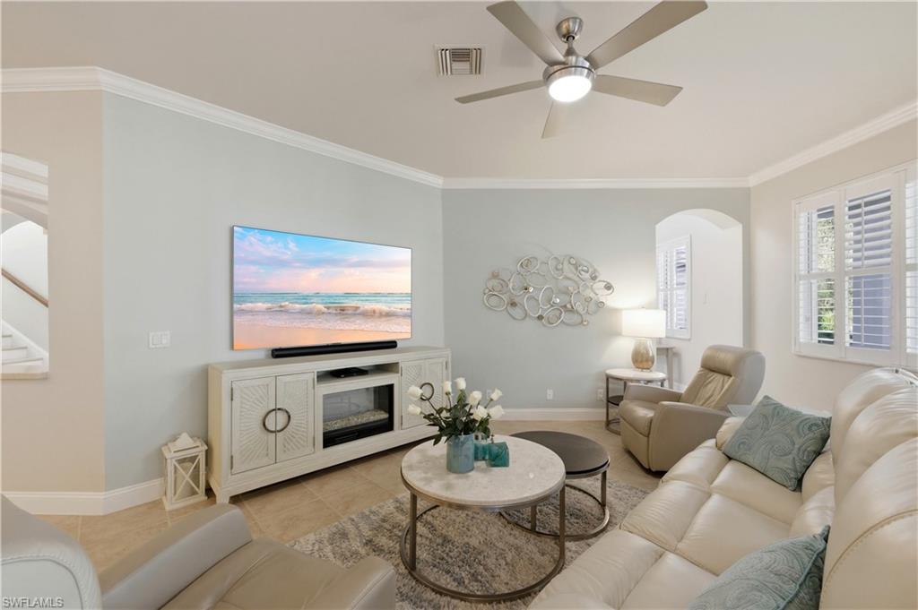 5686 Lago Villaggio WAY