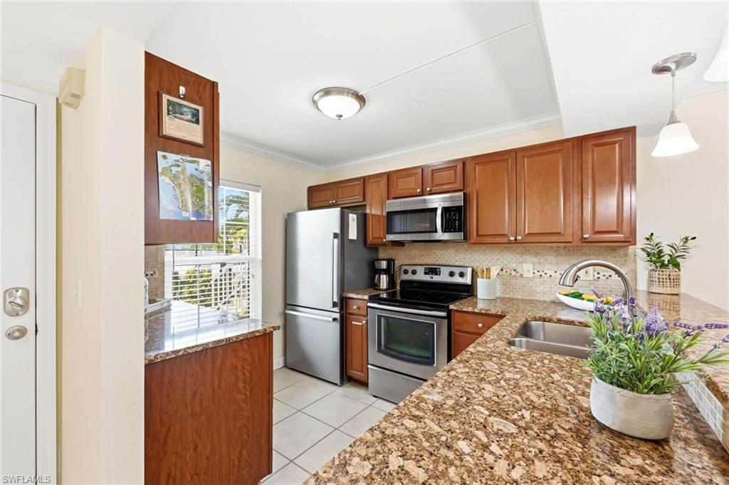 691 W Elkcam CIR # 413