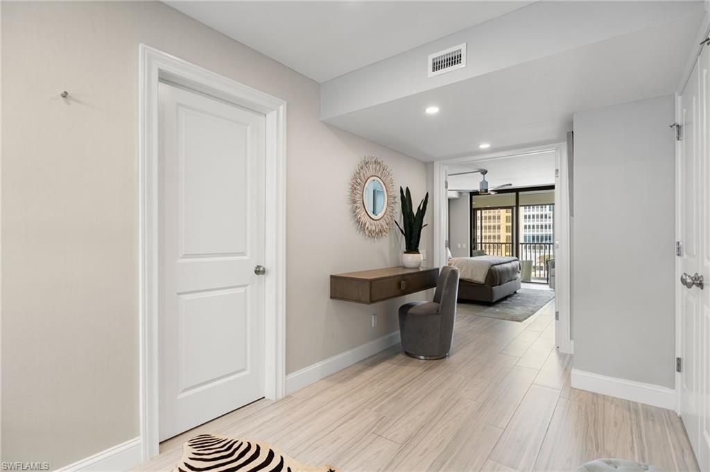 4401 Gulf Shore BLVD N D806