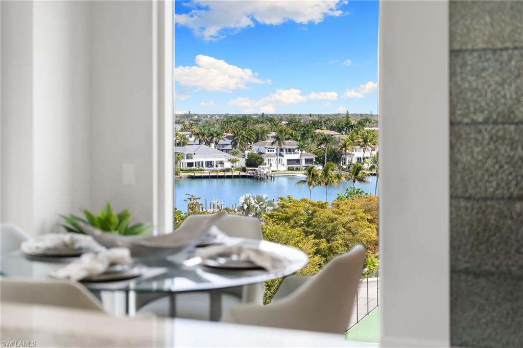 4401 Gulf Shore BLVD N D806