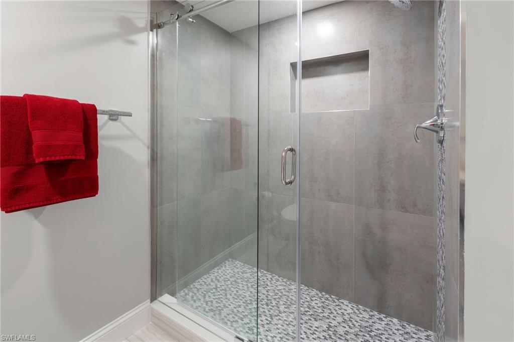 4401 Gulf Shore BLVD N D806