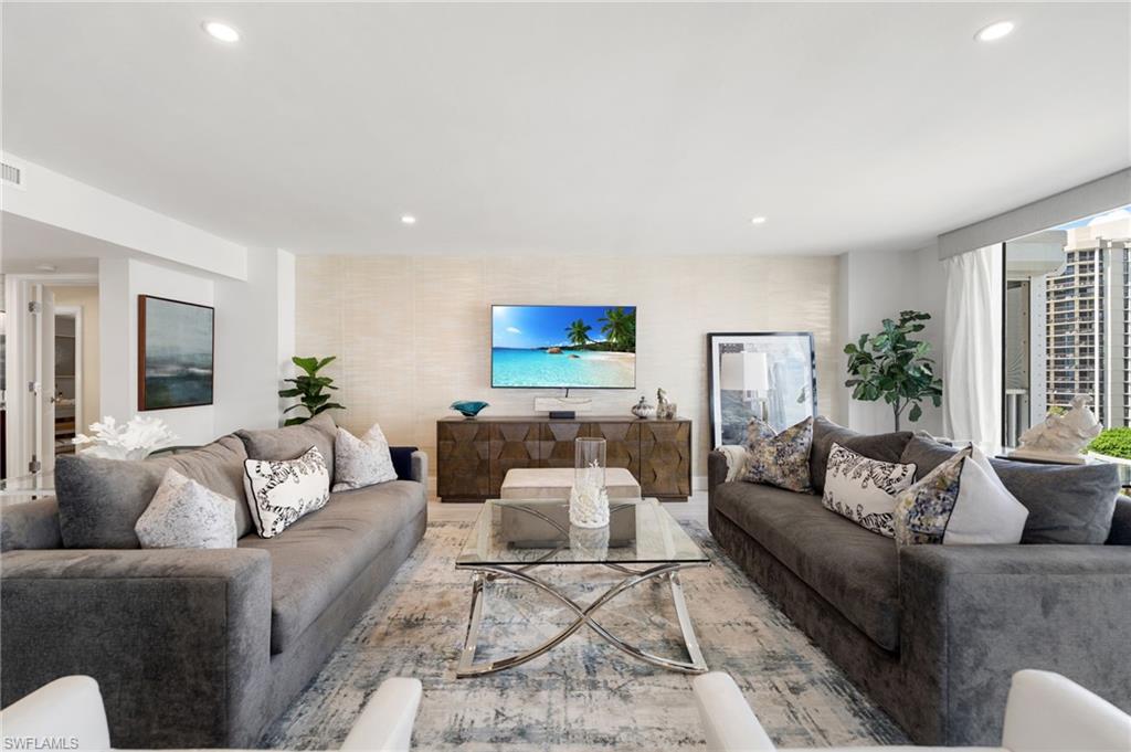 4401 Gulf Shore BLVD N D806