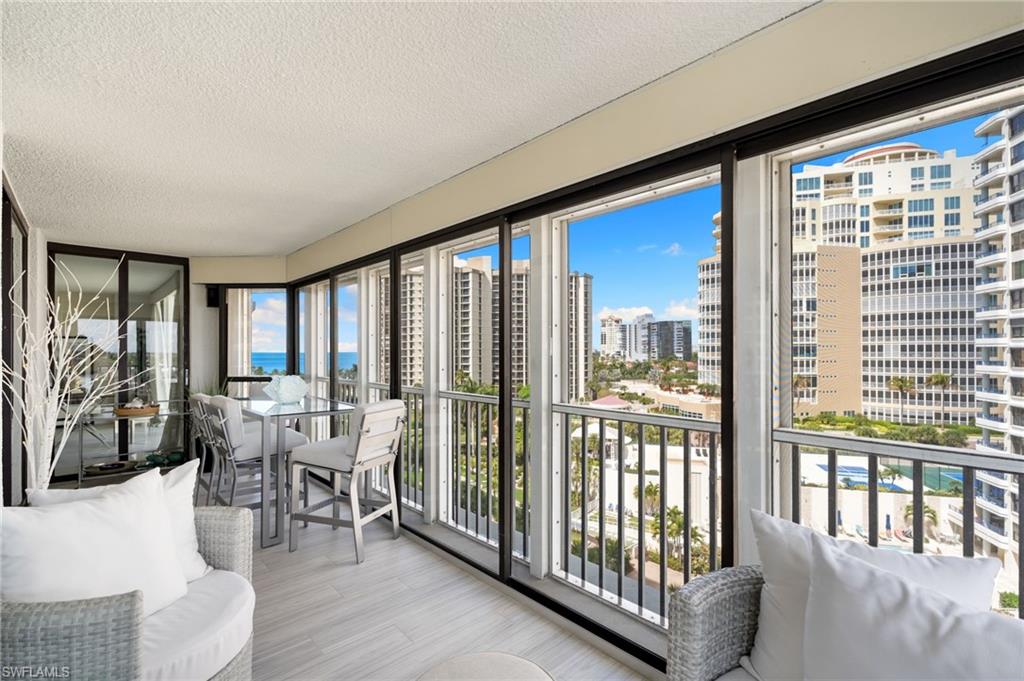 4401 Gulf Shore BLVD N D806