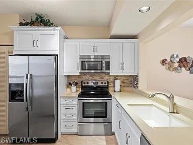 1096 WOODSHIRE LN # C106