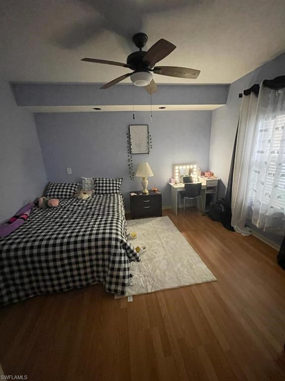 1096 WOODSHIRE LN # C106